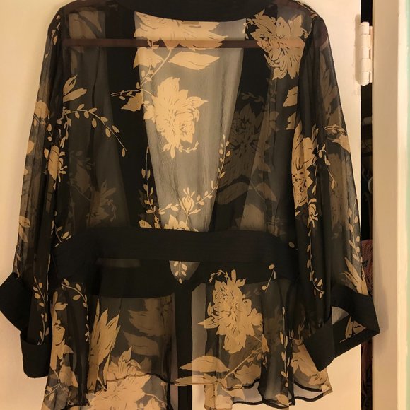 Silk Wrap-around Kimono Style Blouse (Size12) - Picture 2 of 7